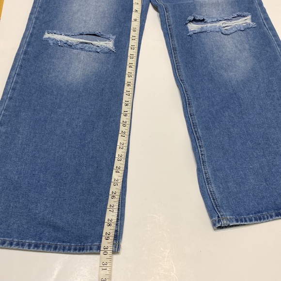 SHEIN hi-waisted wide legged jeans - Picture 10 of 10